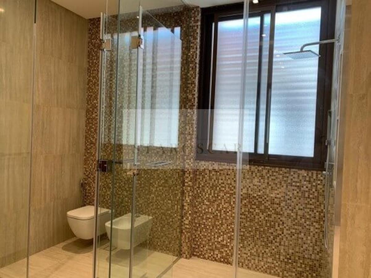 Picture of Villa For Sale in Saadiyat Island, Abu Dhabi, United Arab Emirates