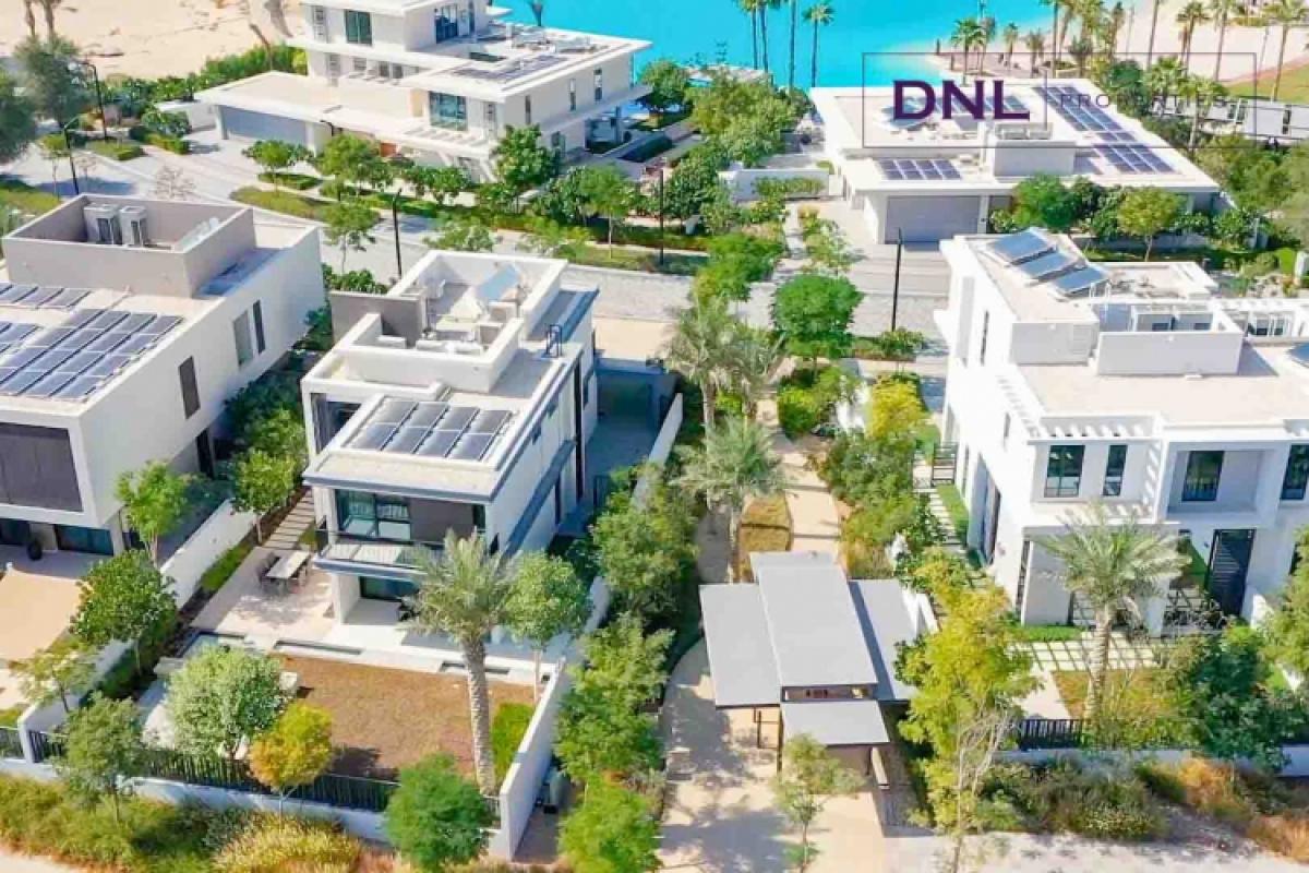 Picture of Villa For Sale in Tilal Al Ghaf, Dubai, United Arab Emirates