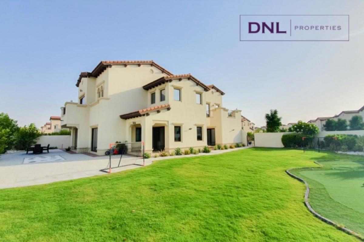 Picture of Villa For Sale in Arabian Ranches 2, Dubai, United Arab Emirates