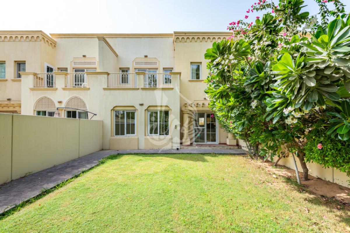 Picture of Villa For Sale in The Springs, Dubai, United Arab Emirates