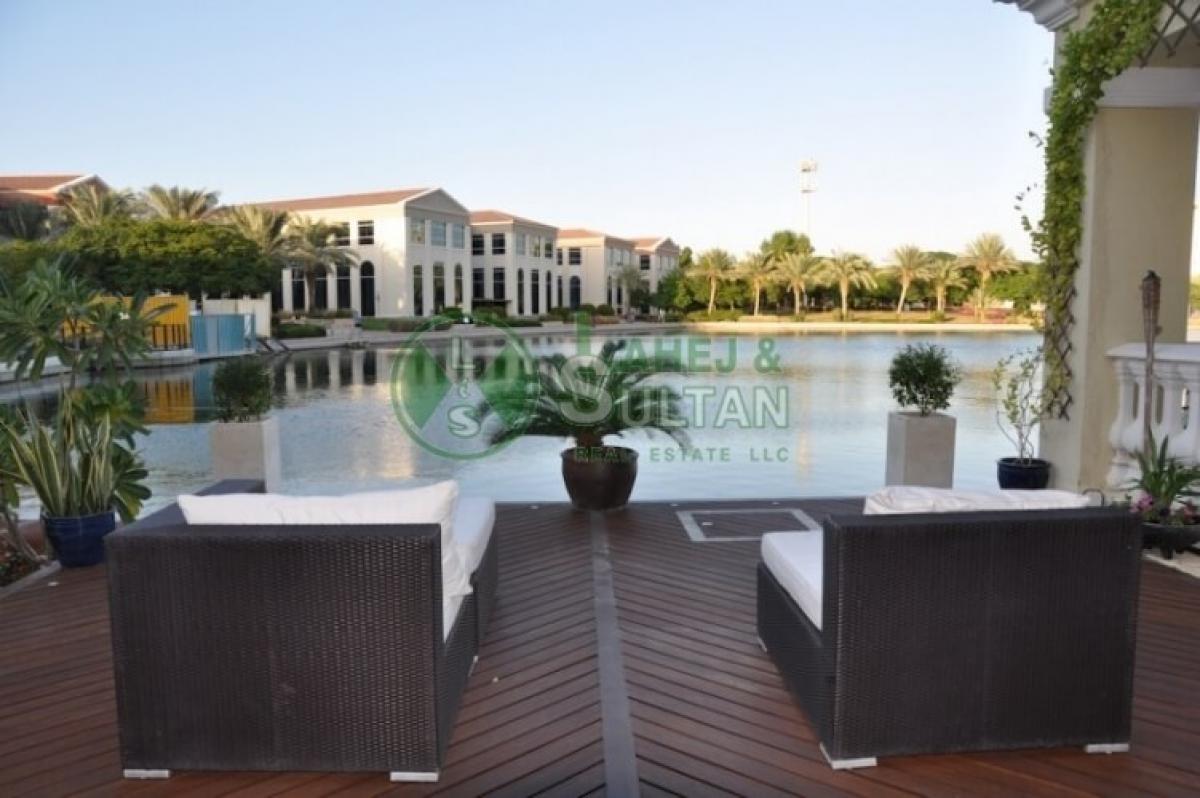 Picture of Apartment For Sale in Motor City, Dubai, United Arab Emirates