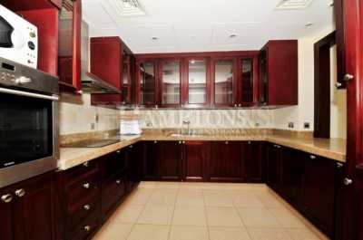 Apartment For Rent in Old Town, United Arab Emirates