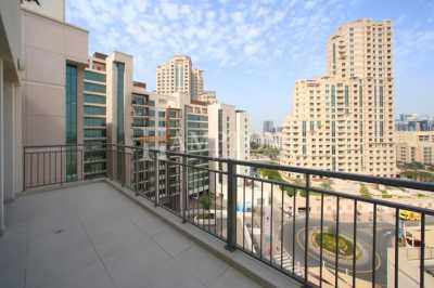 Apartment For Rent in The Views, United Arab Emirates