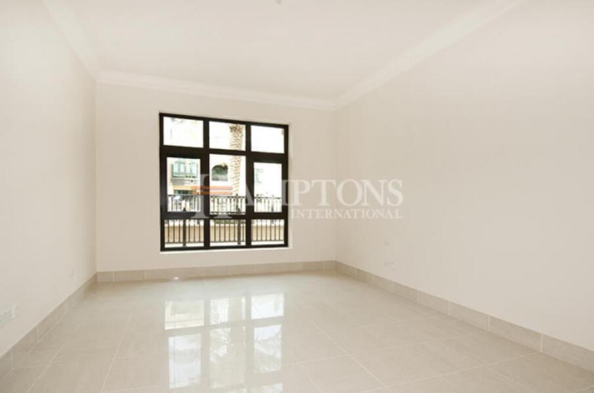 Picture of Apartment For Sale in Old Town, Dubai, United Arab Emirates