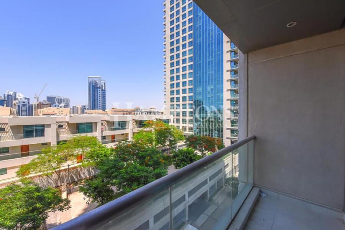 Picture of Apartment For Rent in The Views, Dubai, United Arab Emirates