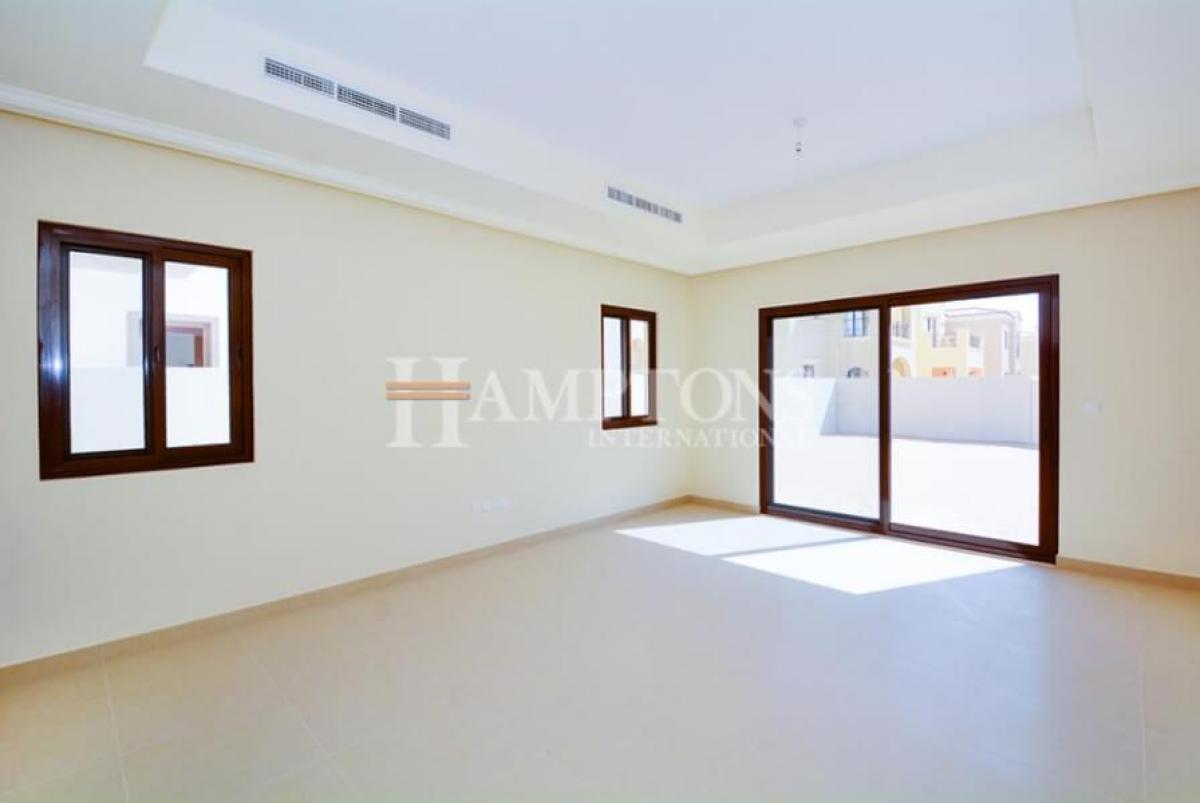 Picture of Villa For Sale in Arabian Ranches, Dubai, United Arab Emirates