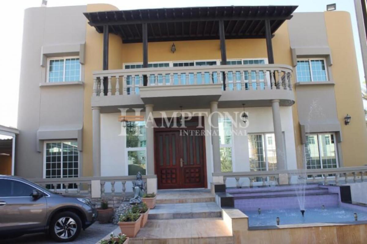 Picture of Villa For Sale in Jumeirah, Dubai, United Arab Emirates