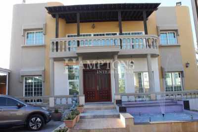 Villa For Sale in Jumeirah, United Arab Emirates