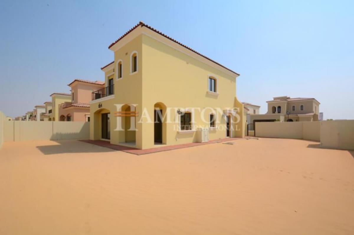 Picture of Villa For Sale in Arabian Ranches, Dubai, United Arab Emirates
