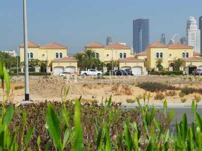 Residential Lots For Sale in Jumeirah Park, United Arab Emirates
