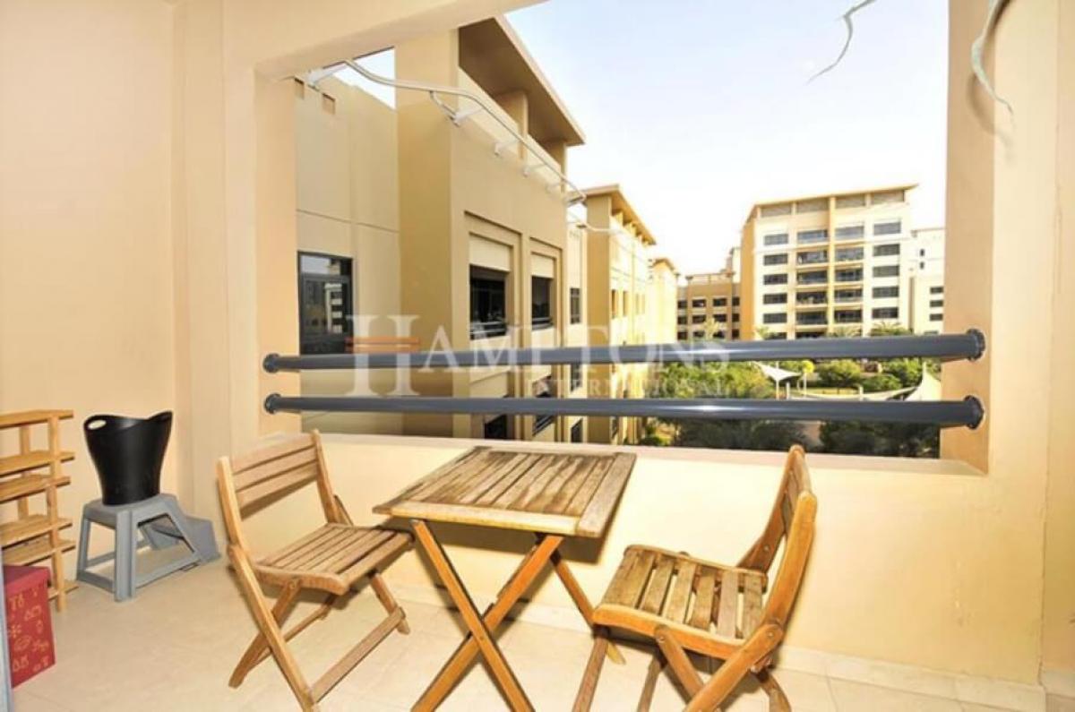 Picture of Apartment For Sale in Greens, Dubai, United Arab Emirates