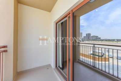 Apartment For Rent in Town Square, United Arab Emirates