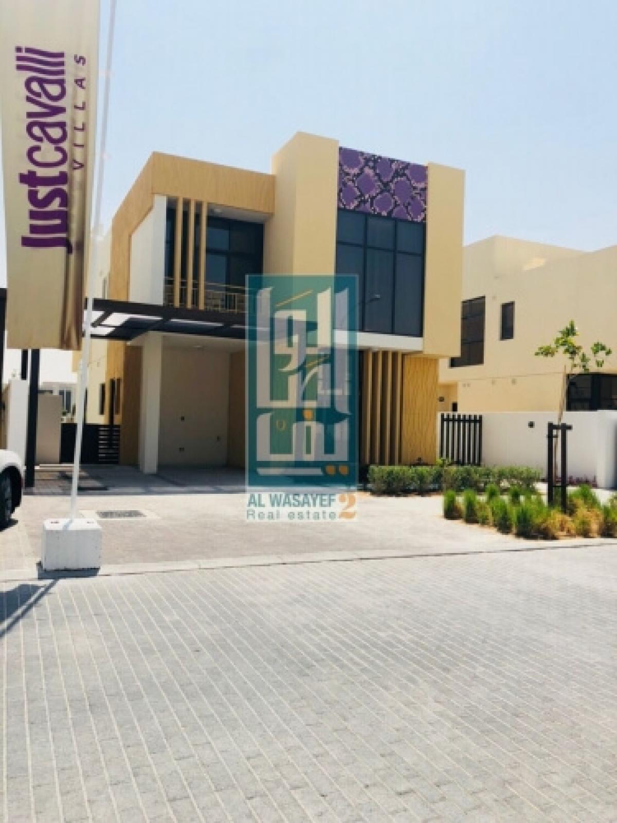 Picture of Villa For Sale in Akoya Oxygen, Dubai, United Arab Emirates