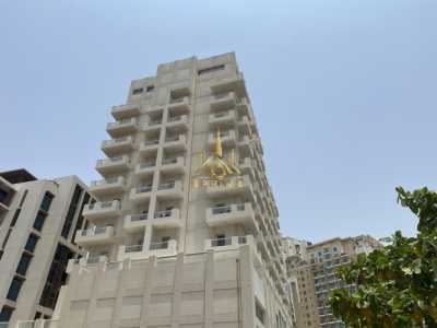 Apartment For Rent in Bur Dubai, United Arab Emirates