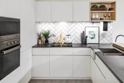 Apartment For Rent in Bur Dubai, United Arab Emirates