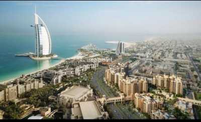 Apartment For Sale in Umm Suqeim, United Arab Emirates