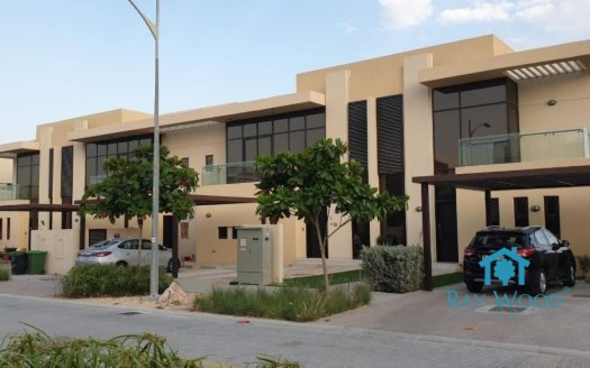 Picture of Villa For Rent in Damac Hills (Akoya By Damac), Dubai, United Arab Emirates