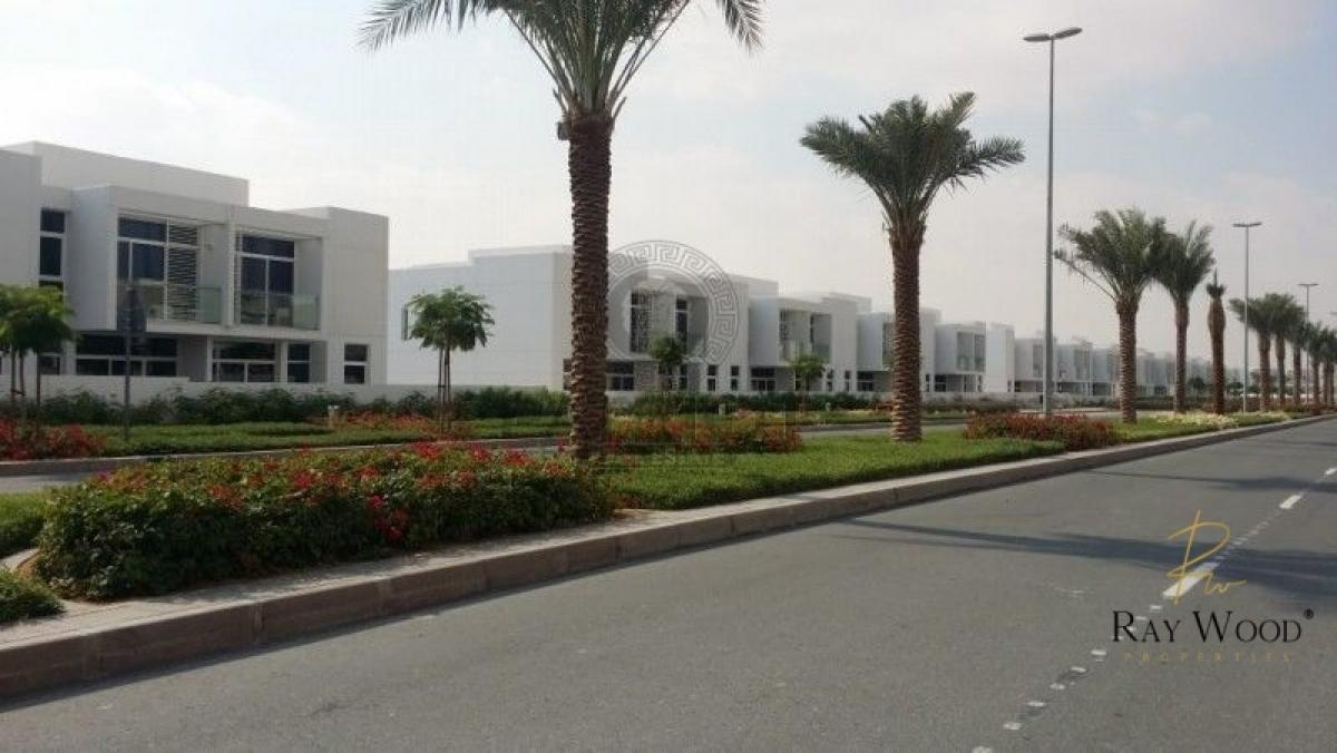 Picture of Villa For Sale in Mudon, Dubai, United Arab Emirates