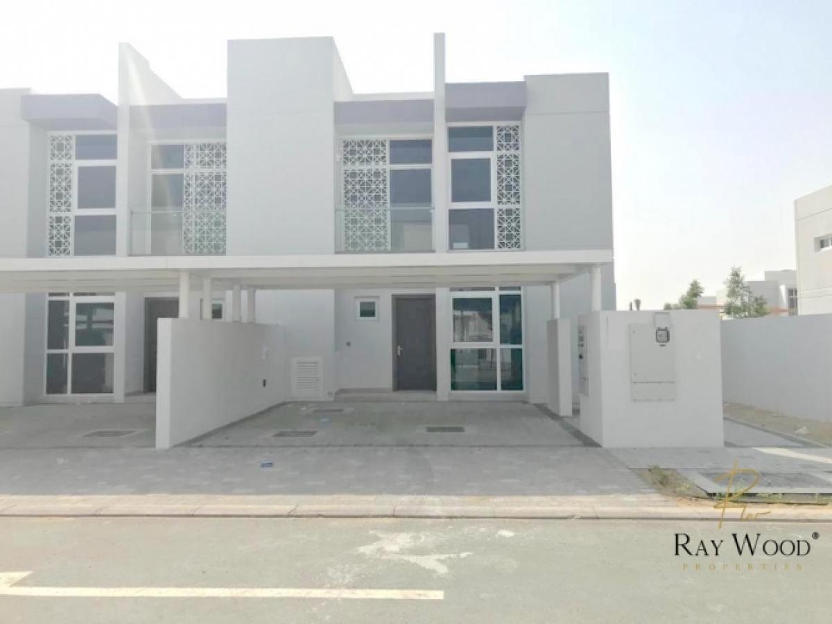 Picture of Villa For Sale in Mudon, Dubai, United Arab Emirates