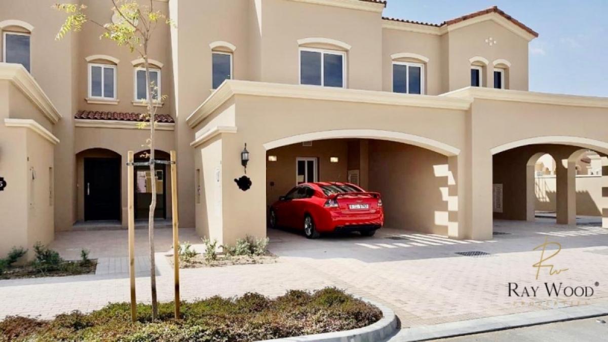 Picture of Villa For Sale in Serena, Dubai, United Arab Emirates