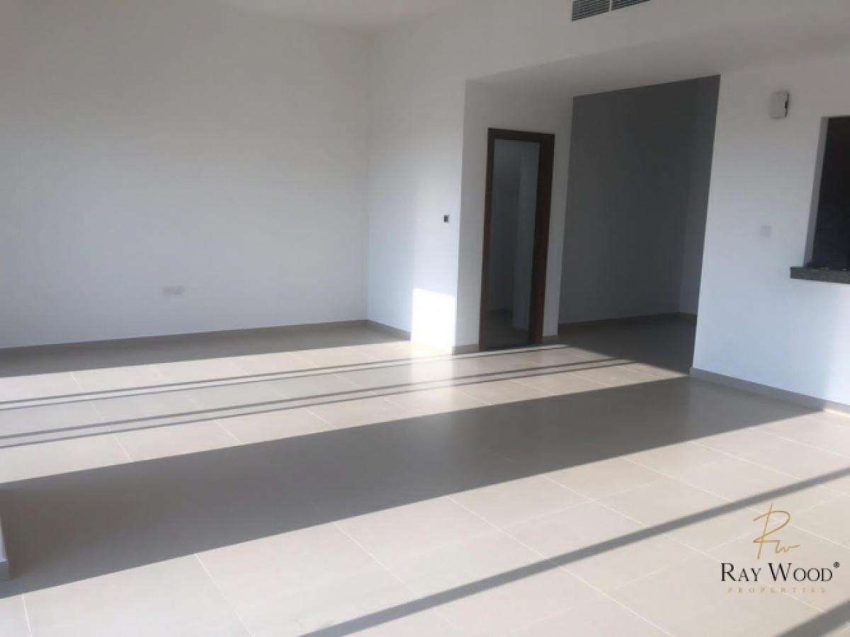 Picture of Villa For Rent in Mudon, Dubai, United Arab Emirates