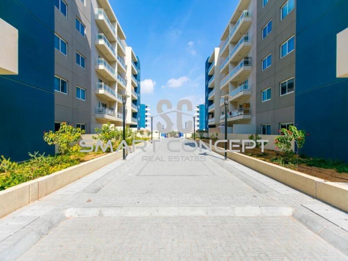 Picture of Apartment For Rent in Al Reef, Abu Dhabi, United Arab Emirates