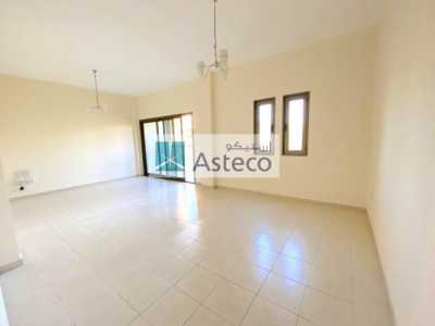 Apartment For Rent in The Gardens, United Arab Emirates