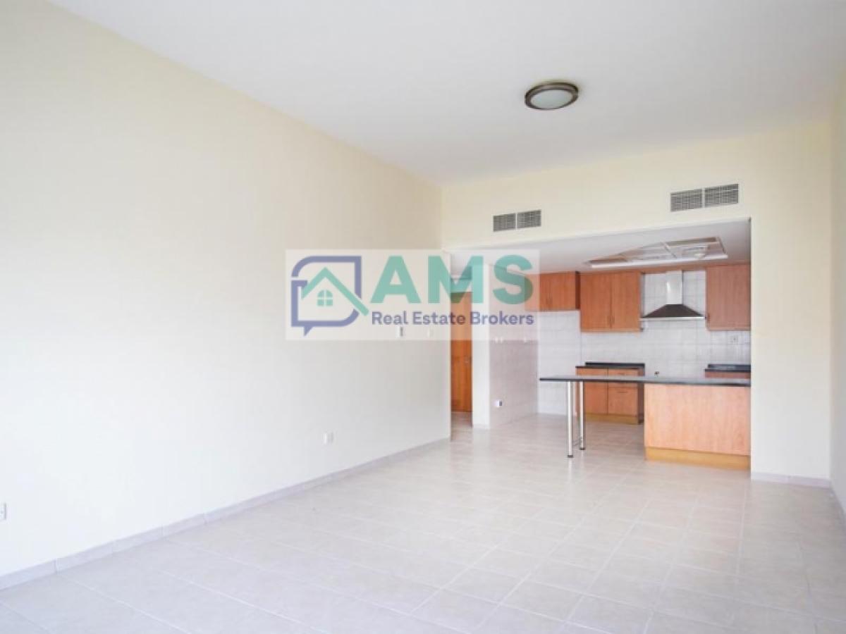 Picture of Apartment For Rent in Discovery Gardens, Dubai, United Arab Emirates