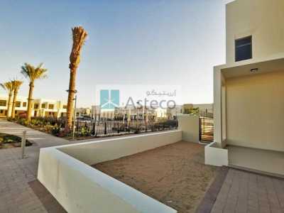 Villa For Rent in Town Square, United Arab Emirates