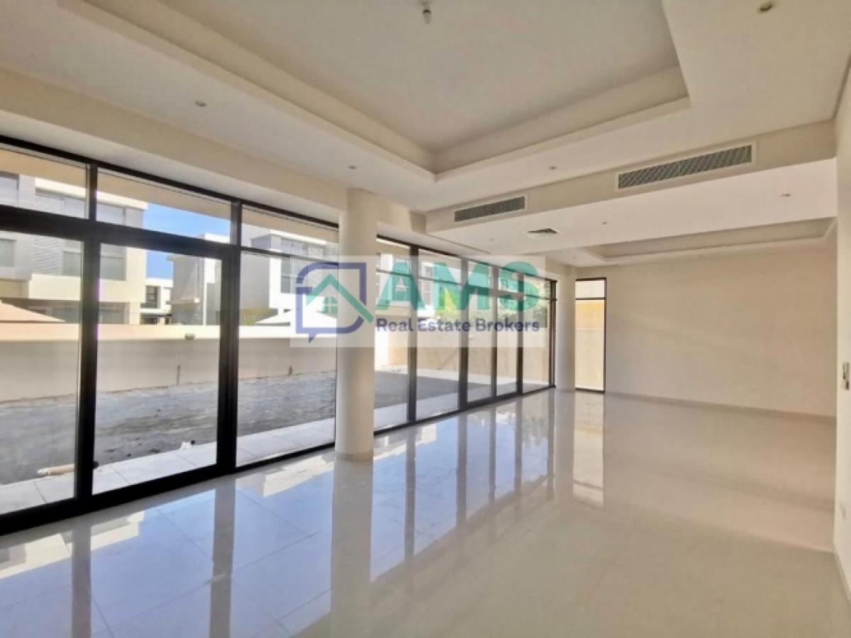 Picture of Villa For Sale in Damac Hills (Akoya By Damac), Dubai, United Arab Emirates