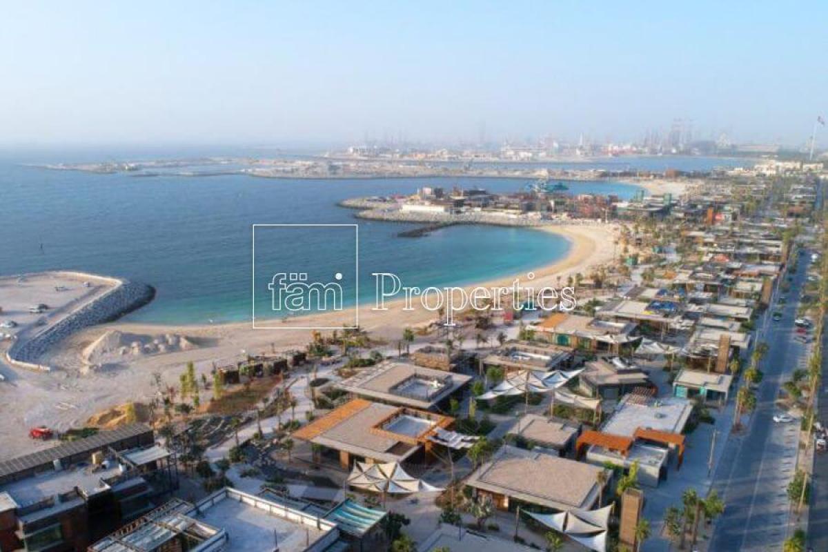 Picture of Residential Lots For Sale in Jumeirah, Dubai, United Arab Emirates