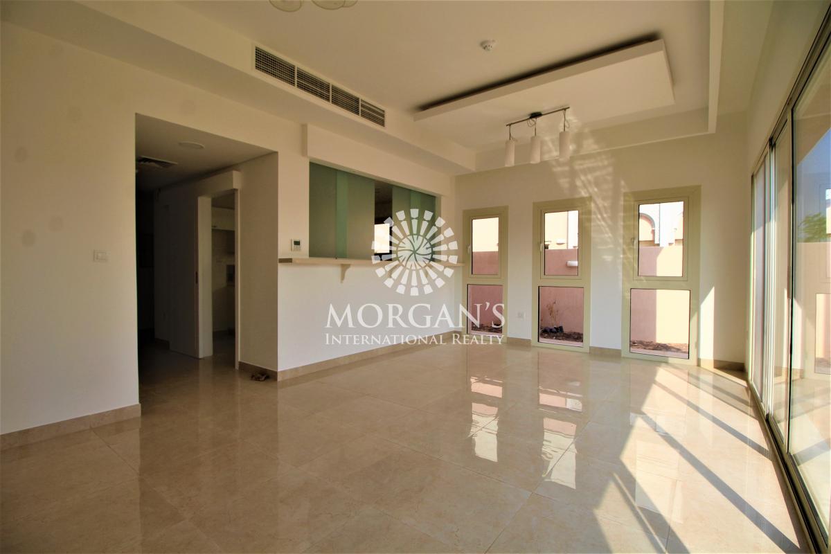 Picture of Home For Sale in Jumeirah Golf Estates, Dubai, United Arab Emirates