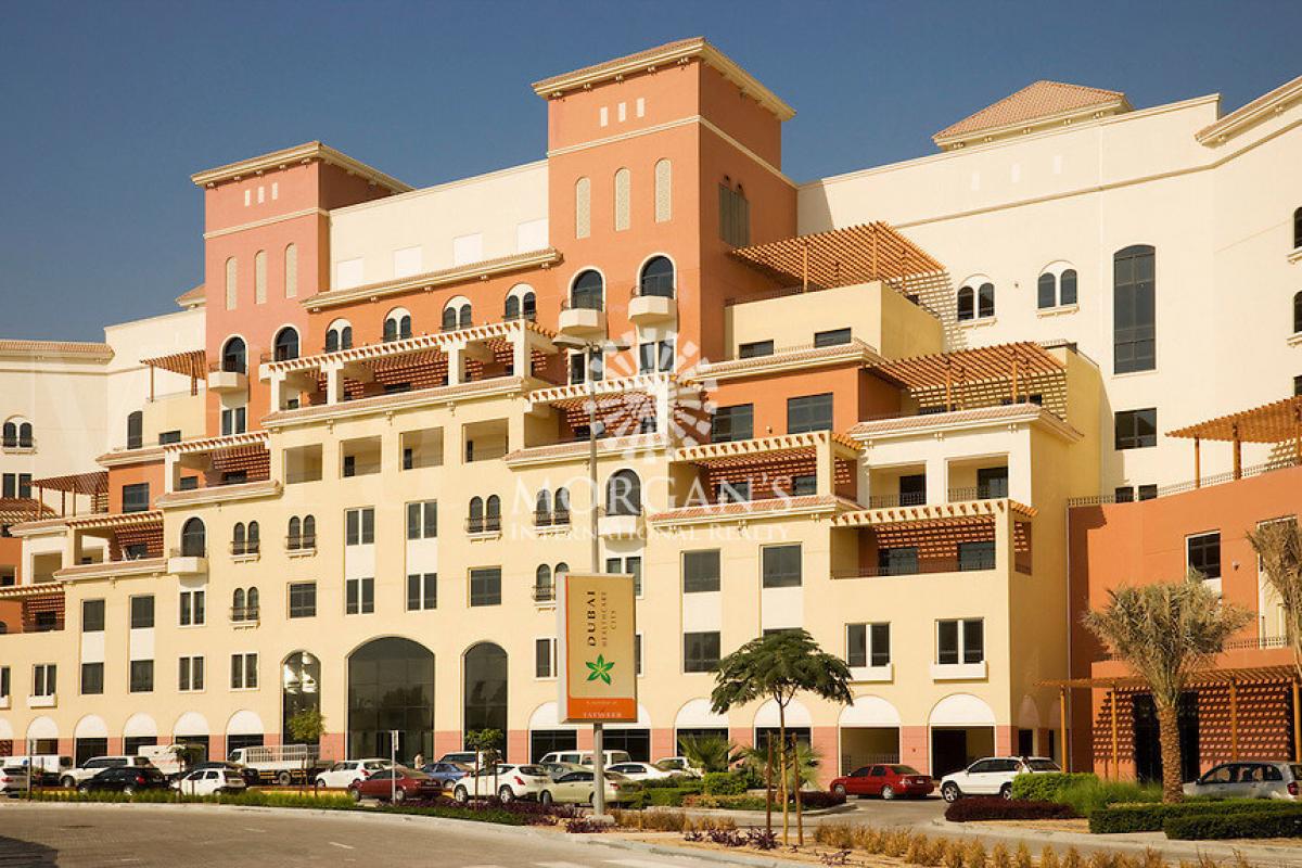 Picture of Commercial Building For Sale in Dubai Healthcare City (Dhcc), Dubai, United Arab Emirates