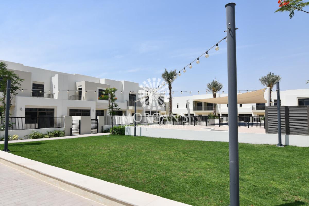 Picture of Home For Rent in Town Square, Dubai, United Arab Emirates