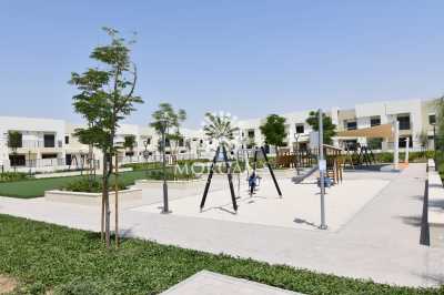 Home For Rent in Town Square, United Arab Emirates