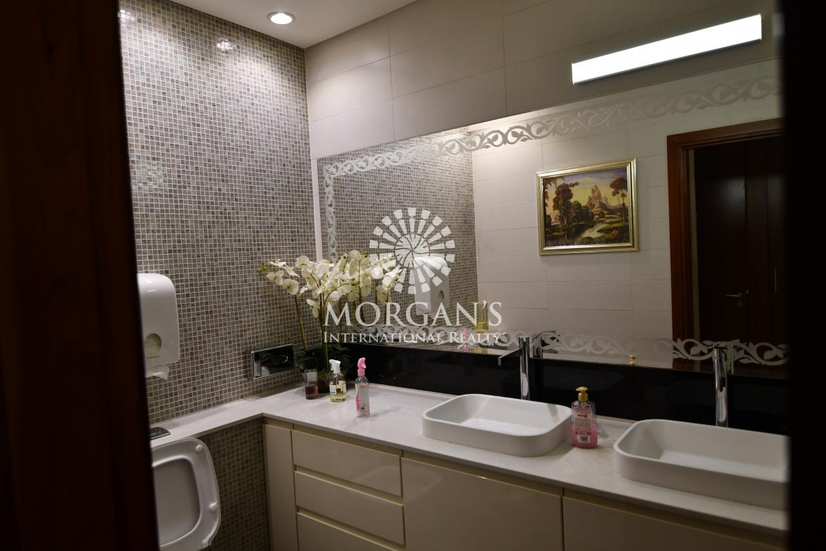 Picture of Apartment For Sale in Difc, Dubai, United Arab Emirates
