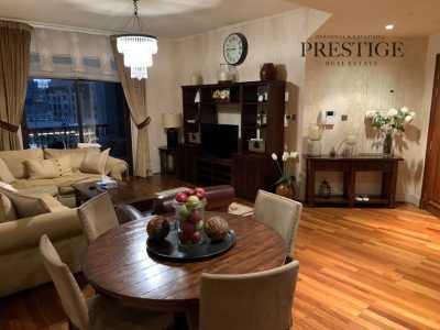 Apartment For Rent in Old Town, United Arab Emirates