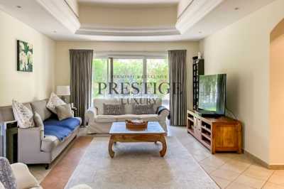 Villa For Sale in Greens, United Arab Emirates