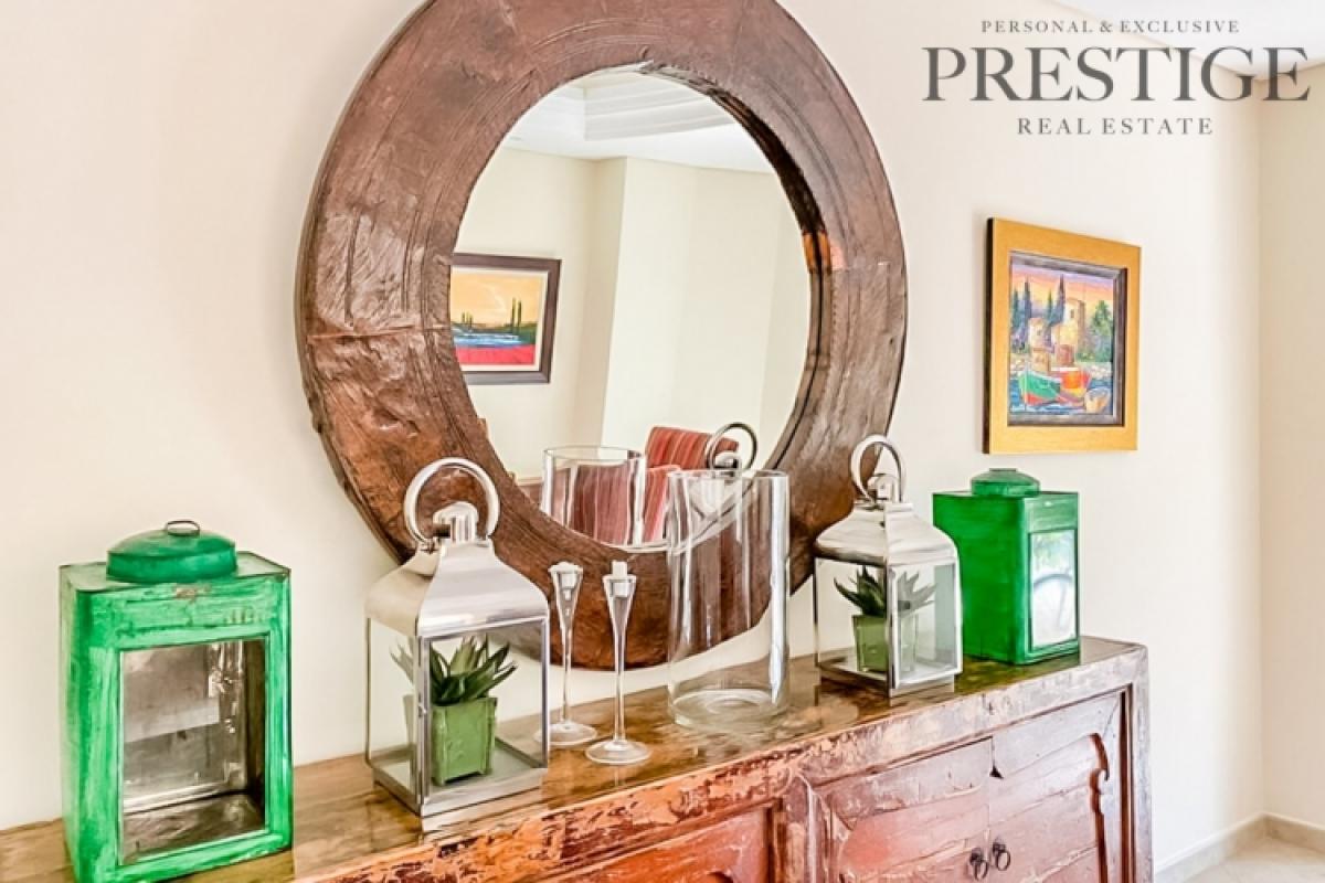 Picture of Villa For Sale in Greens, Dubai, United Arab Emirates