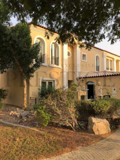 Home For Rent in Greens, United Arab Emirates