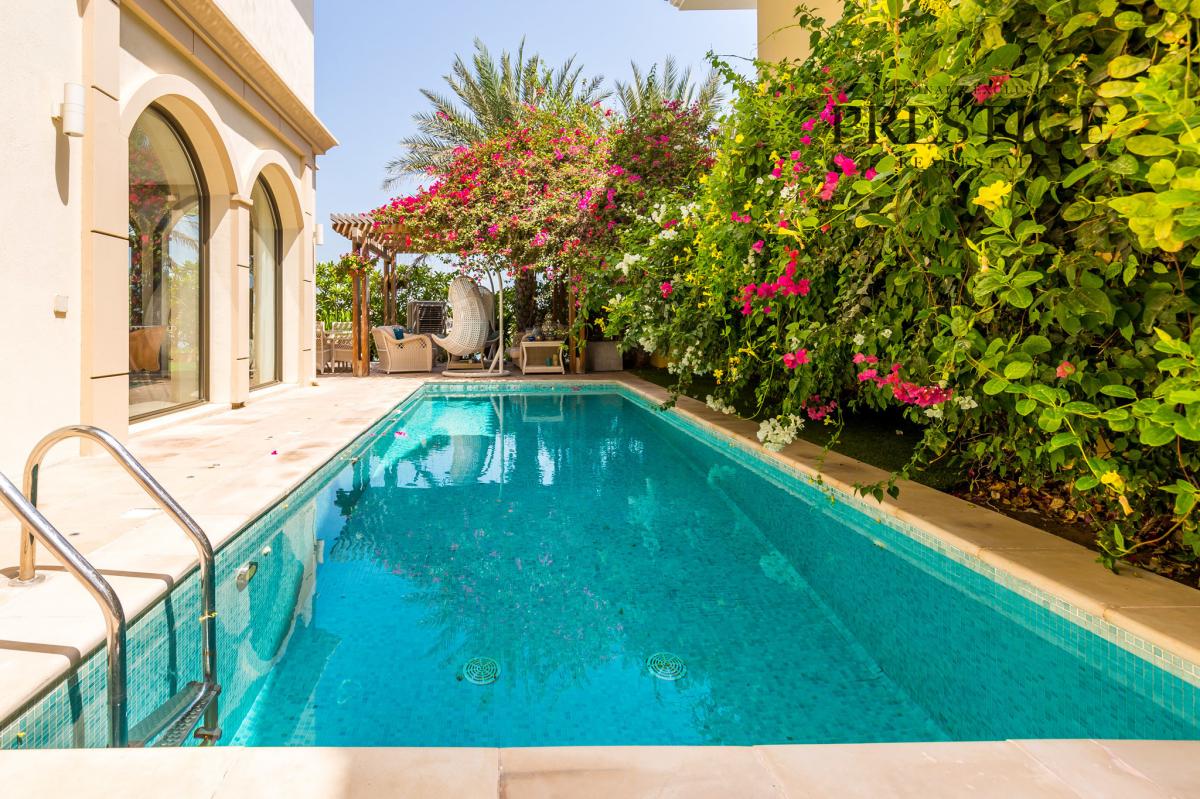 Picture of Villa For Sale in The Palm Jumeirah, Dubai, United Arab Emirates