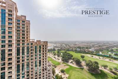 Apartment For Rent in The Views, United Arab Emirates