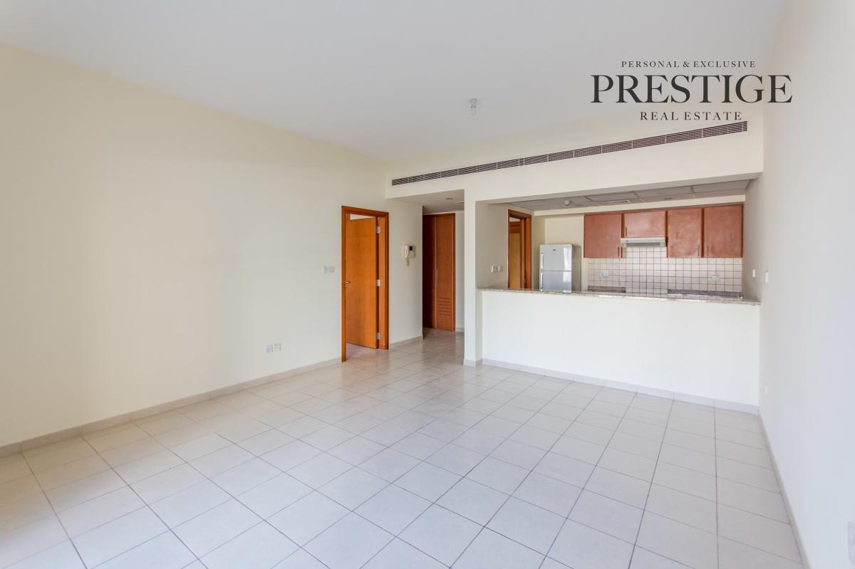 Picture of Apartment For Sale in Greens, Dubai, United Arab Emirates