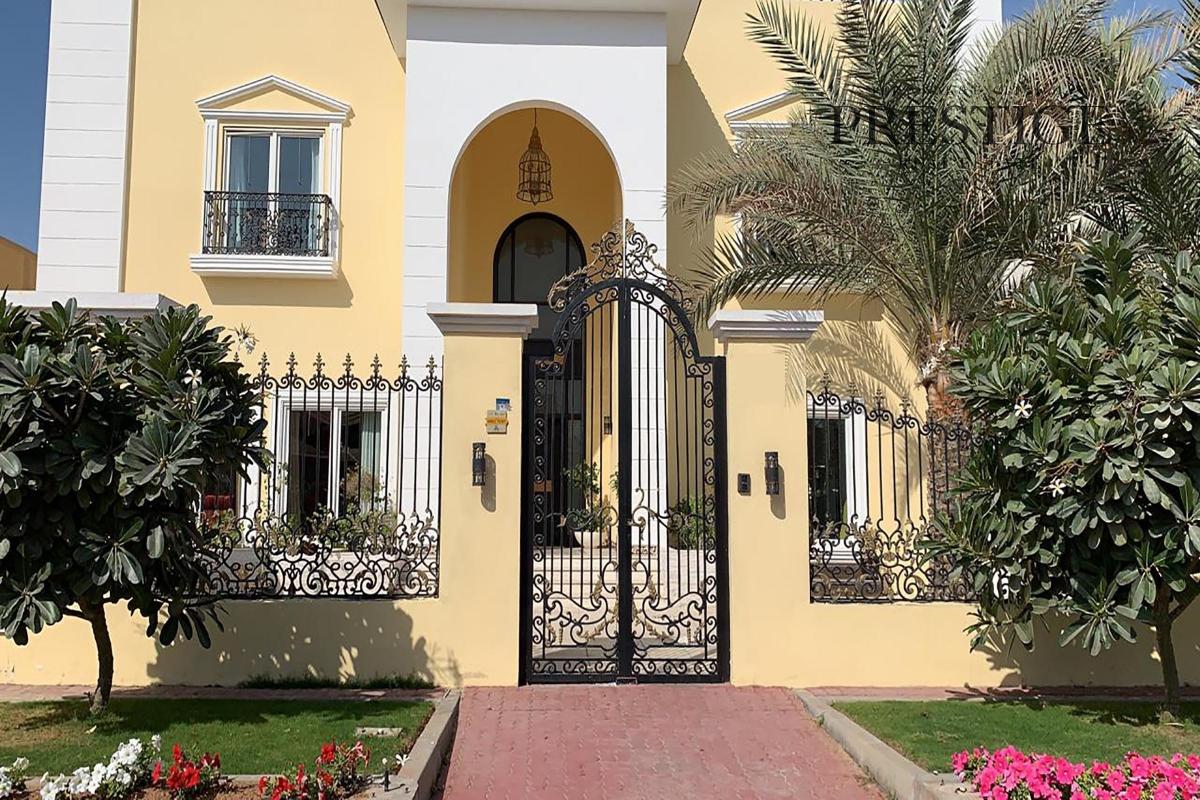 Picture of Villa For Sale in Al Barsha, Dubai, United Arab Emirates