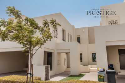 Home For Rent in Reem, United Arab Emirates