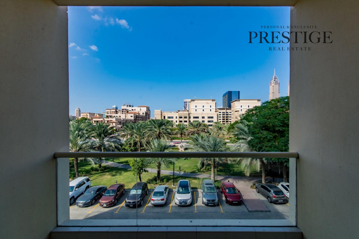 Picture of Apartment For Rent in Greens, Dubai, United Arab Emirates