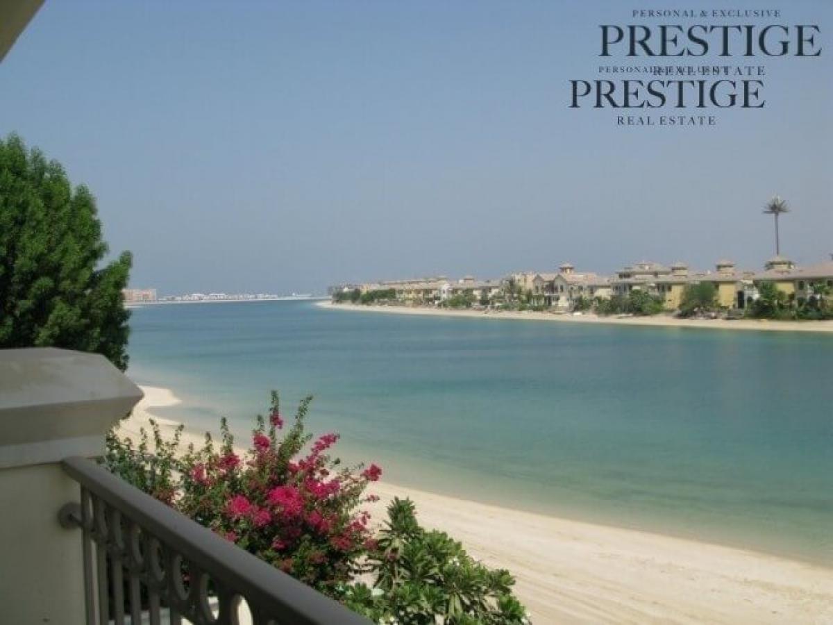 Picture of Villa For Sale in The Palm Jumeirah, Dubai, United Arab Emirates