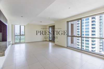 Apartment For Rent in The Views, United Arab Emirates