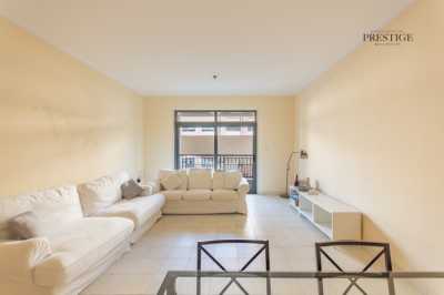 Apartment For Sale in The Views, United Arab Emirates