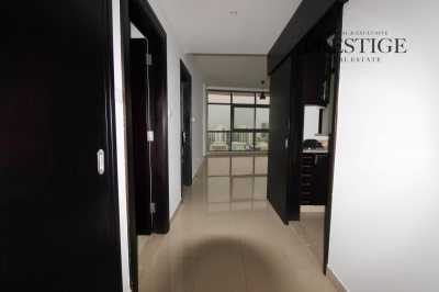 Apartment For Rent in The Views, United Arab Emirates